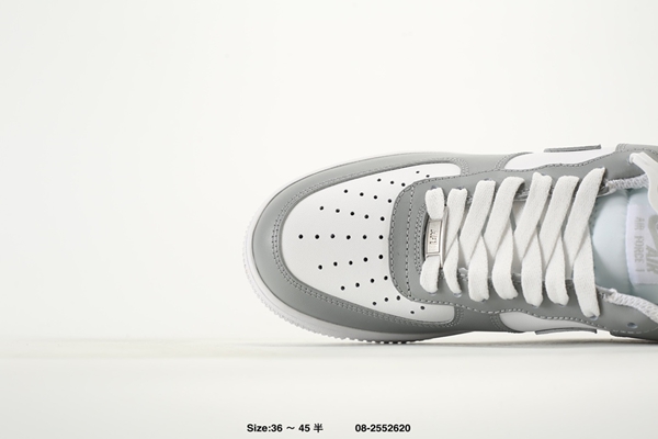 ナイキ靴細部ディテール